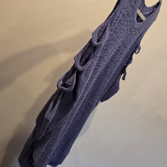 Express Women's Blue Cold Shoulder Cutout Pullover 3/4 Sleeve Tunic Top Sz M - Picture 6 of 8